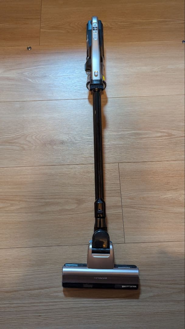 日立スティック掃除機 ラクかるパワーブーストサイクロン　スタンド付き