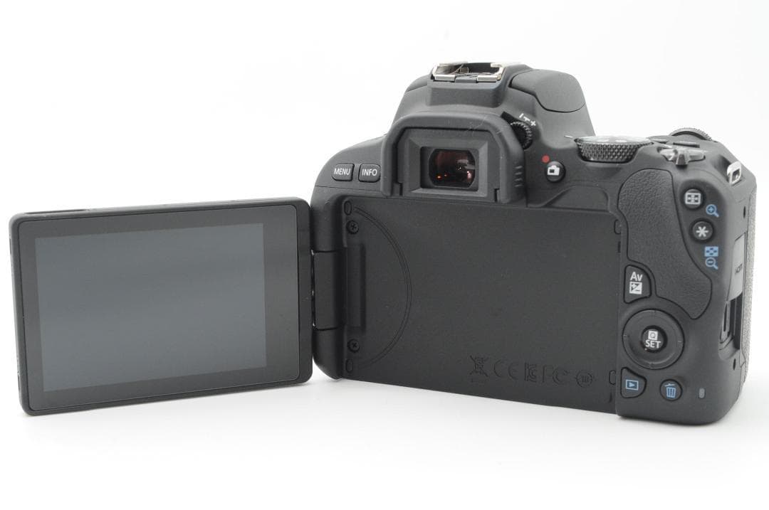 ●新品級⑧●ハロウィンSALE● Canon EOS Kiss x9 ダブル