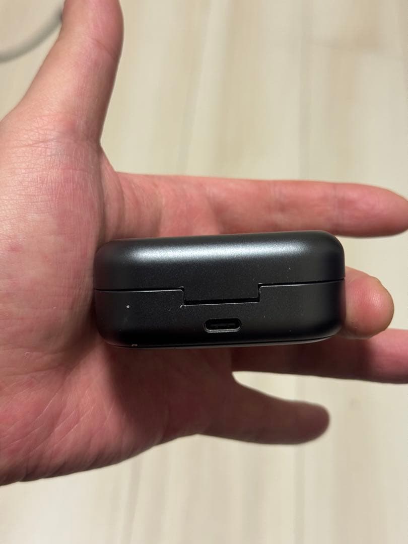 Bang & Olufsen Beoplay EX ワイヤレスイヤホン