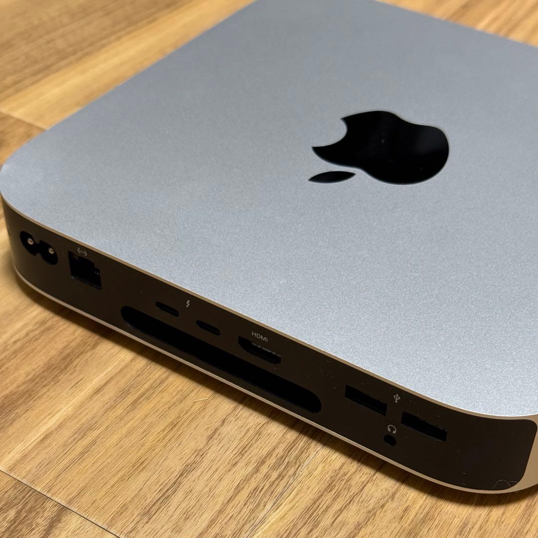 く*店様 Mac mini M2チップ 256GB SSD 美品 MMFJ3J/