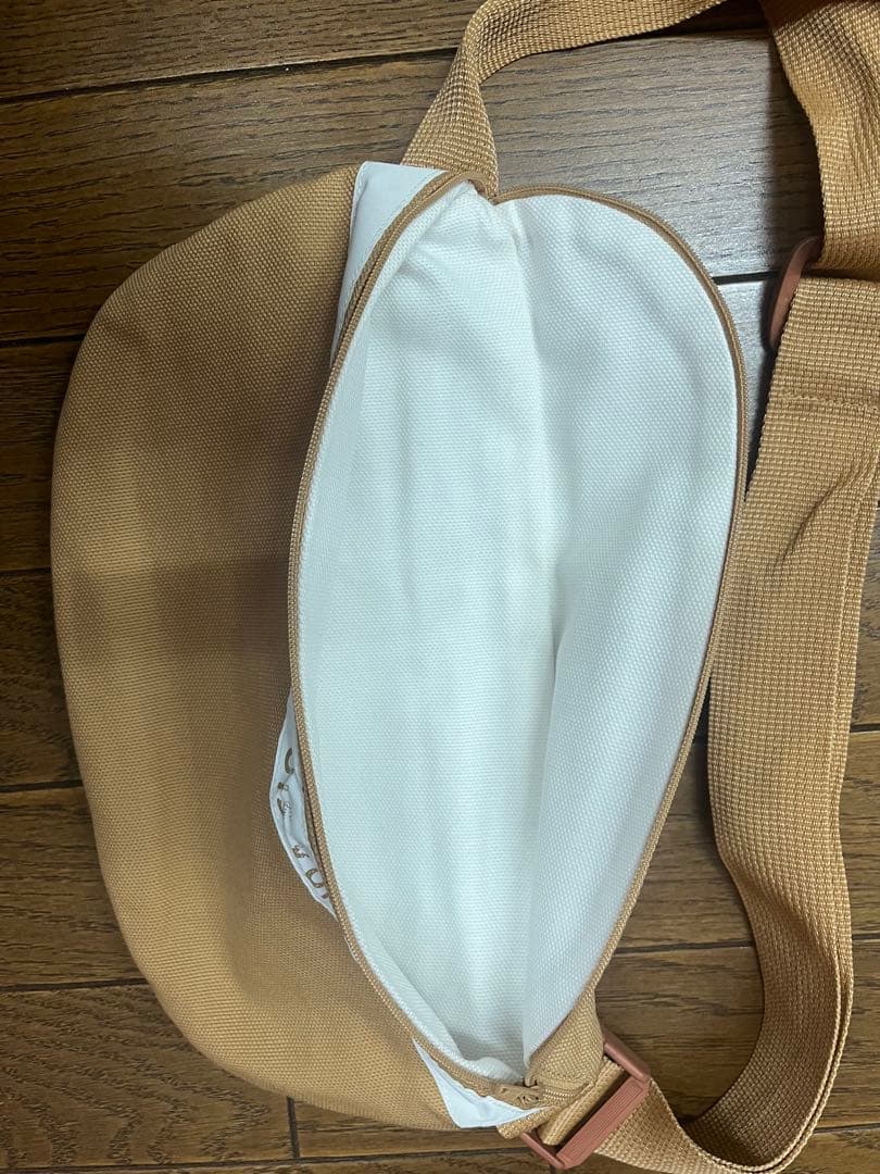 フォンダシオン ルイヴィトン FOUNDATION LOIS VUITTON新品