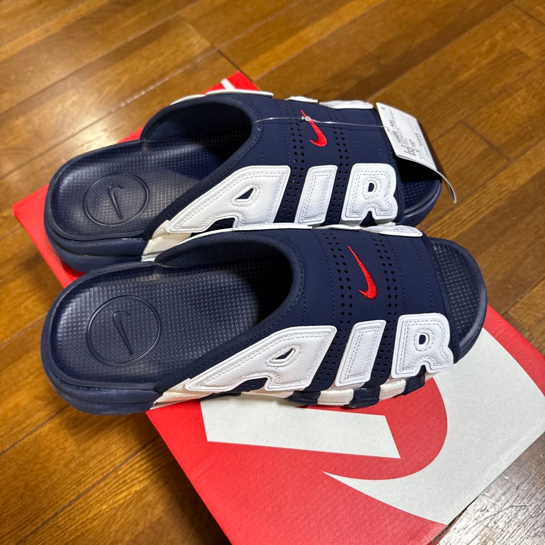 Nike AIR MORE UPTEMPO SLIDE 新品タグ付き