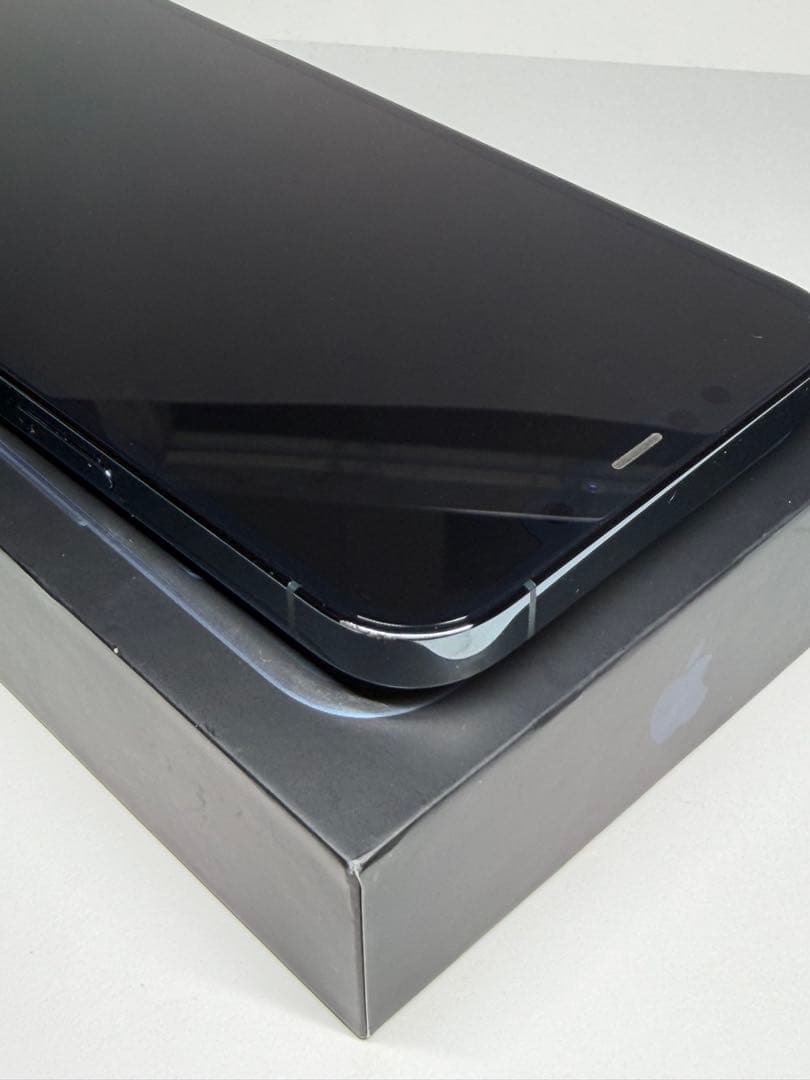 iPhone12 ProMax 12GB バッテリー新品　ケース付き