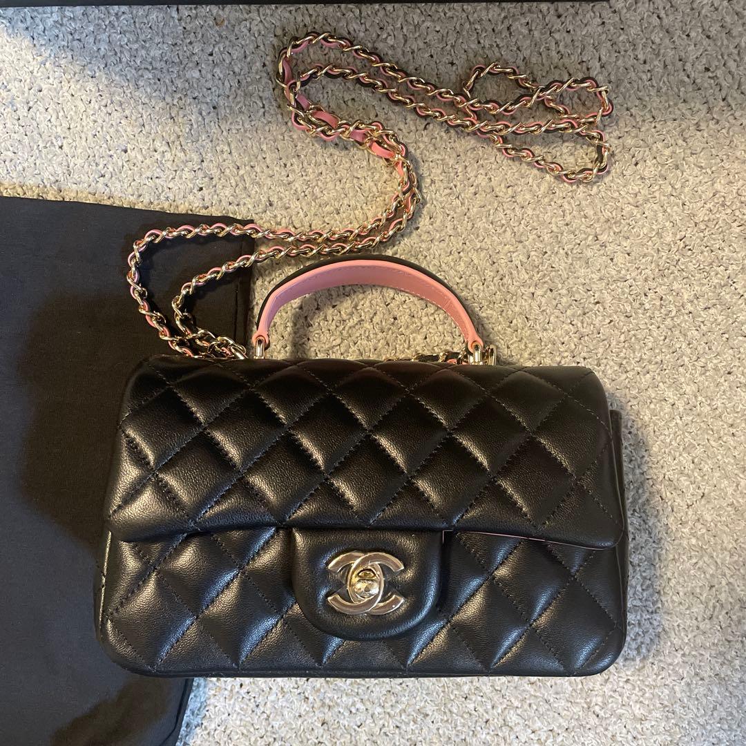 CHANEL ブラックレザー バッグ キルティング　ノベルティ