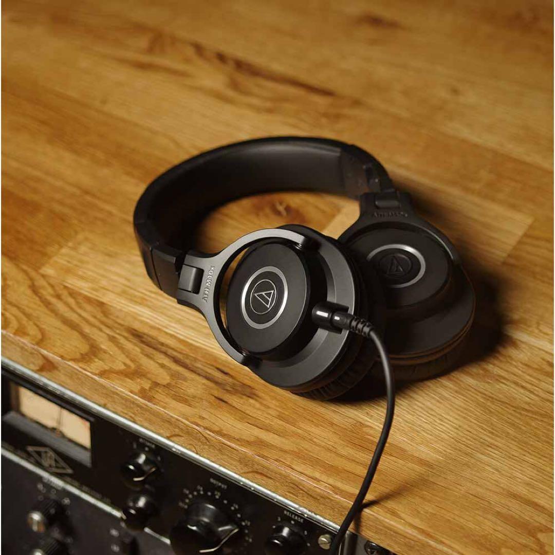 オーディオテクニカ ATH-M40x モニターヘッドホン　専用ポーチ付き