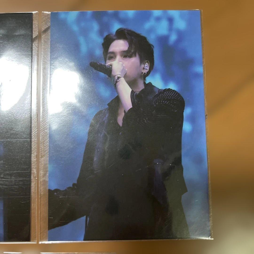 BTS HYBE INSIGHT 限定　マイク　バッジ　トレカ　ユンギ　コンプ