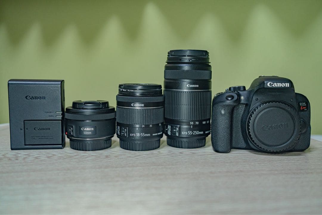 w*。様 Canon EOS kissx9i +単焦点レンズセット