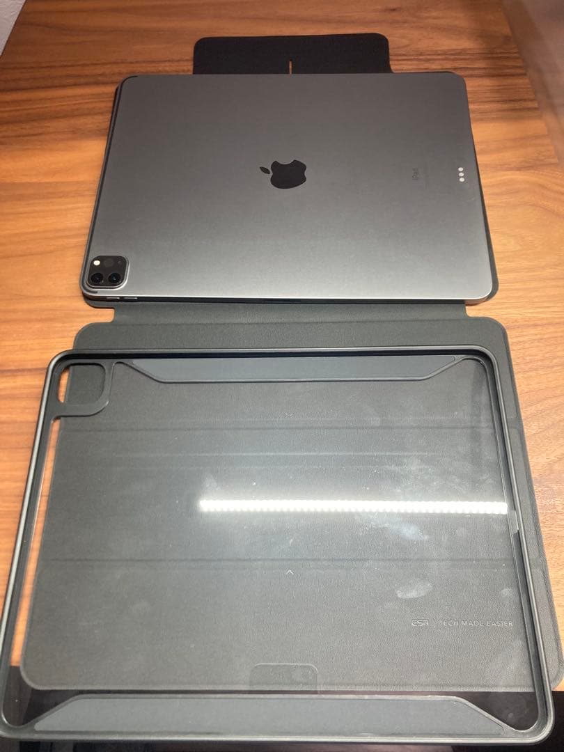 m*n様 iPad第五世代 256GB