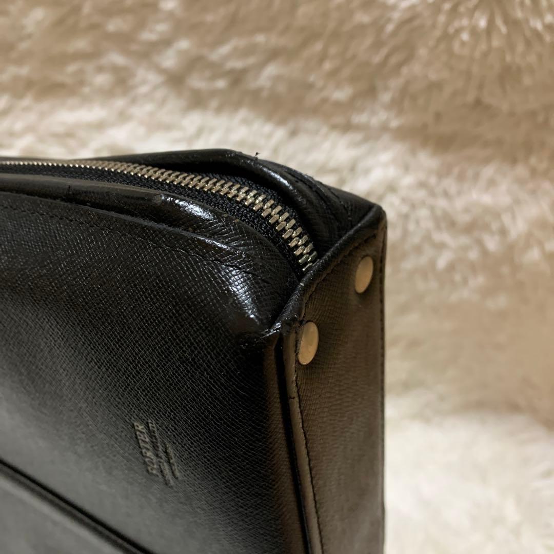 ポーター アベニュー ブリーフケース 薄型でスマート、カッコいい！送料込み！