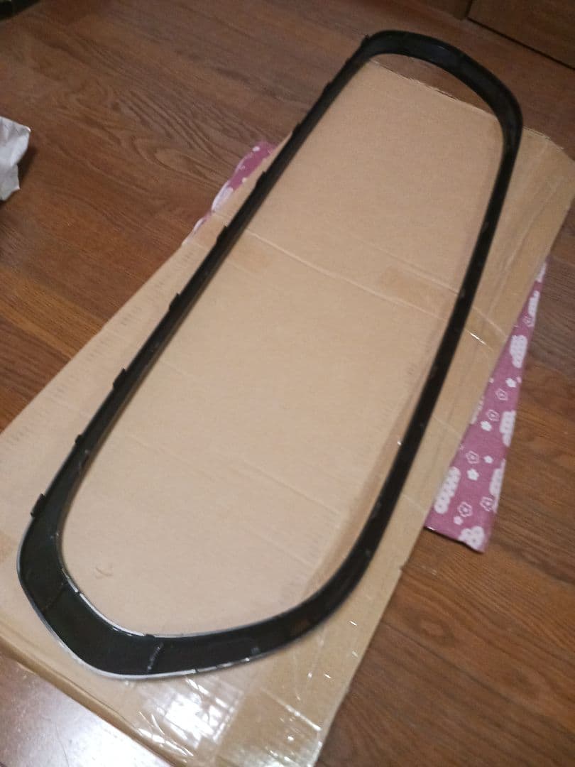 リアスポイラーとフロントトリムセット F55 F56 未使用品 ブラック