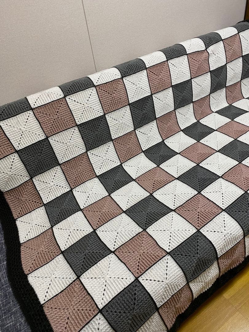 モチーフ手編み　マルチカバー こたつカバー　ハンドメイド