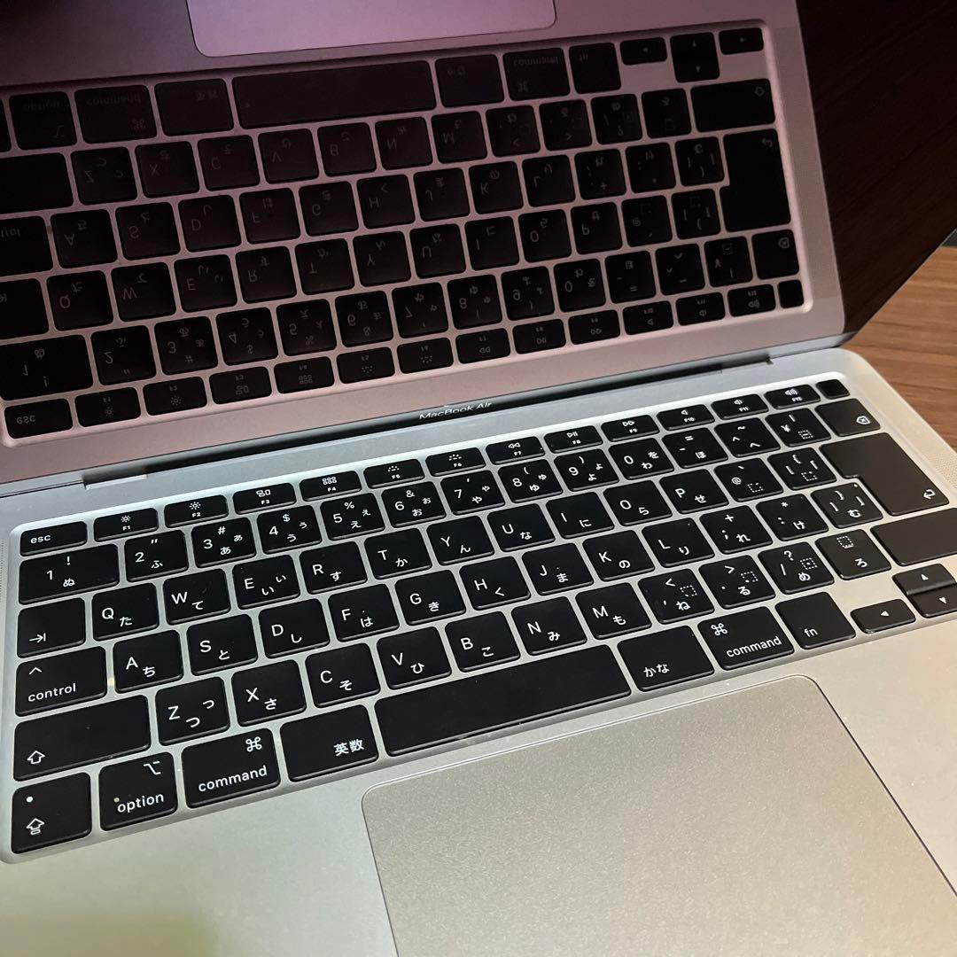 13インチmacbook air 本体　zeroshockパソコンケース付き！