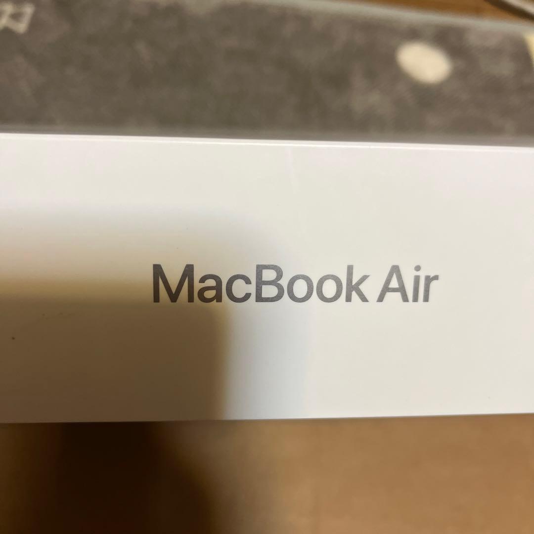 13インチmacbook air 本体　zeroshockパソコンケース付き！