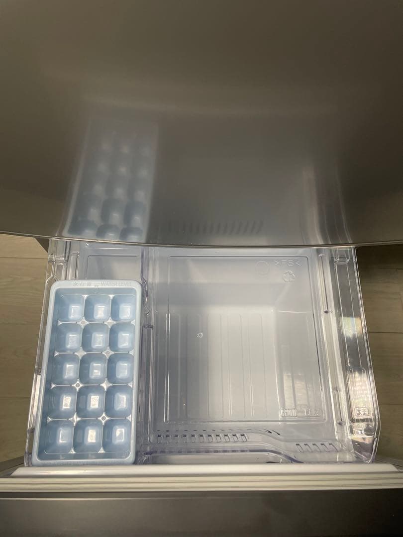 2025年製 MITSUBISHI 冷蔵庫 MR-P15K-H 146L