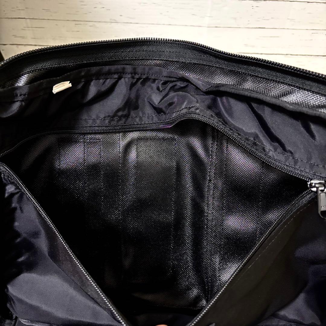 極美品 ブリーフィング ビームス 別注 ネオトリニティライナービジネスブラック