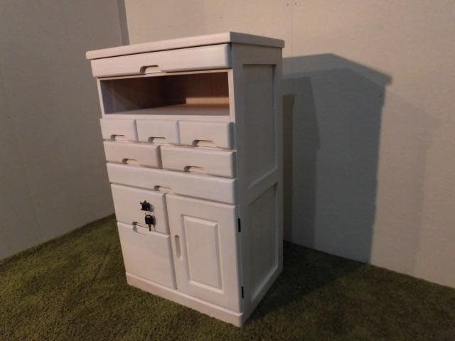 【送料無料・新品】天然木【桐】引出いっぱい★マルチキャビネットチェスト【鍵付】