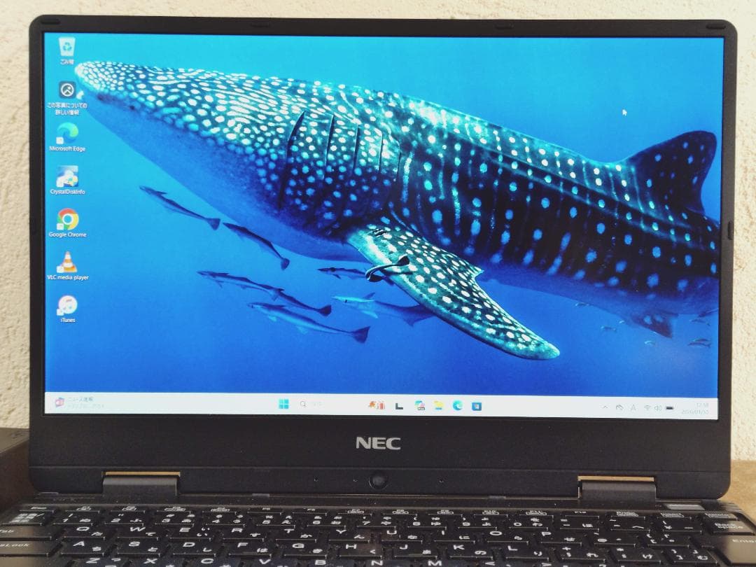 NEC VersaPro 13.3インチ 薄型軽量ノート