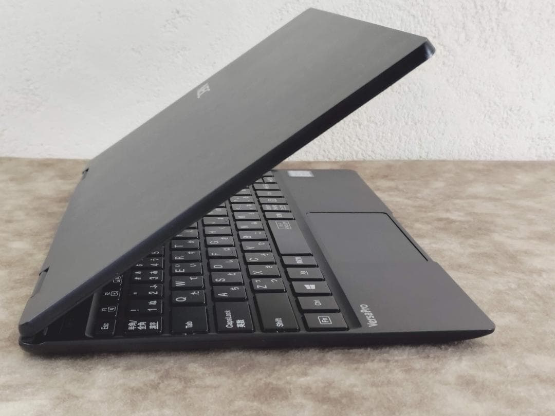 NEC VersaPro 13.3インチ 薄型軽量ノート