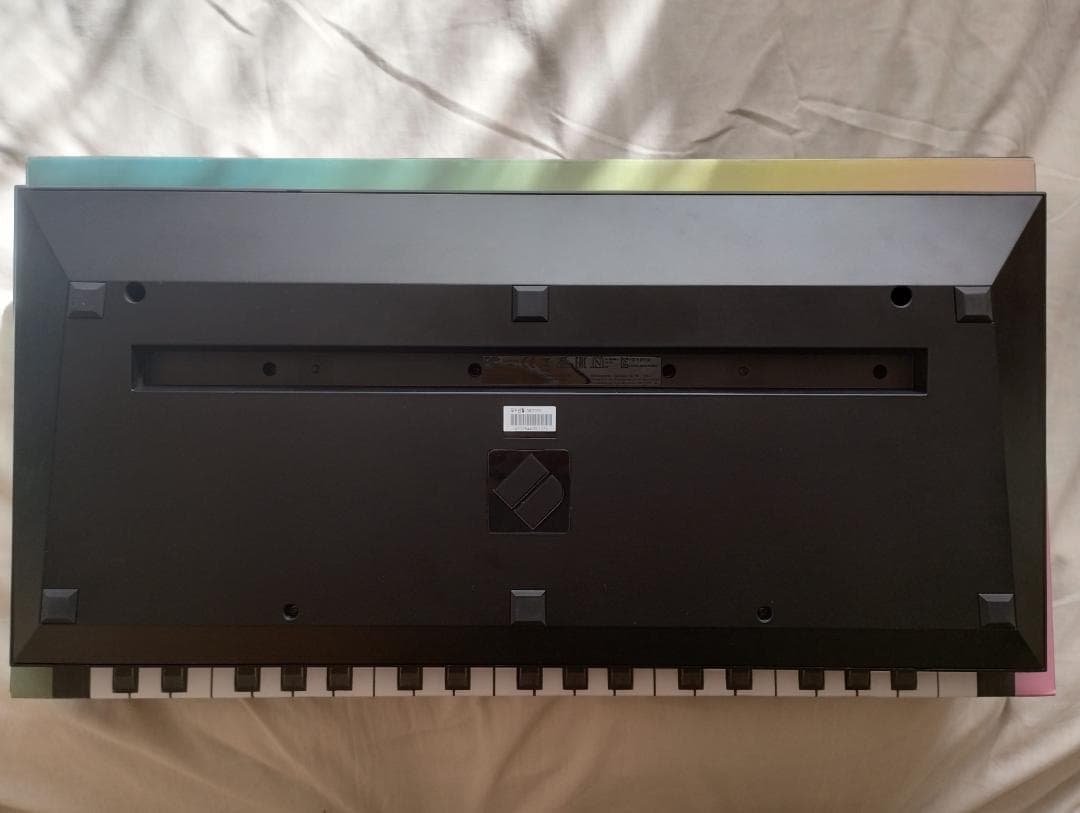 【美品・動作確認済】NOVATION Launchkey 37 MK3 元箱あり