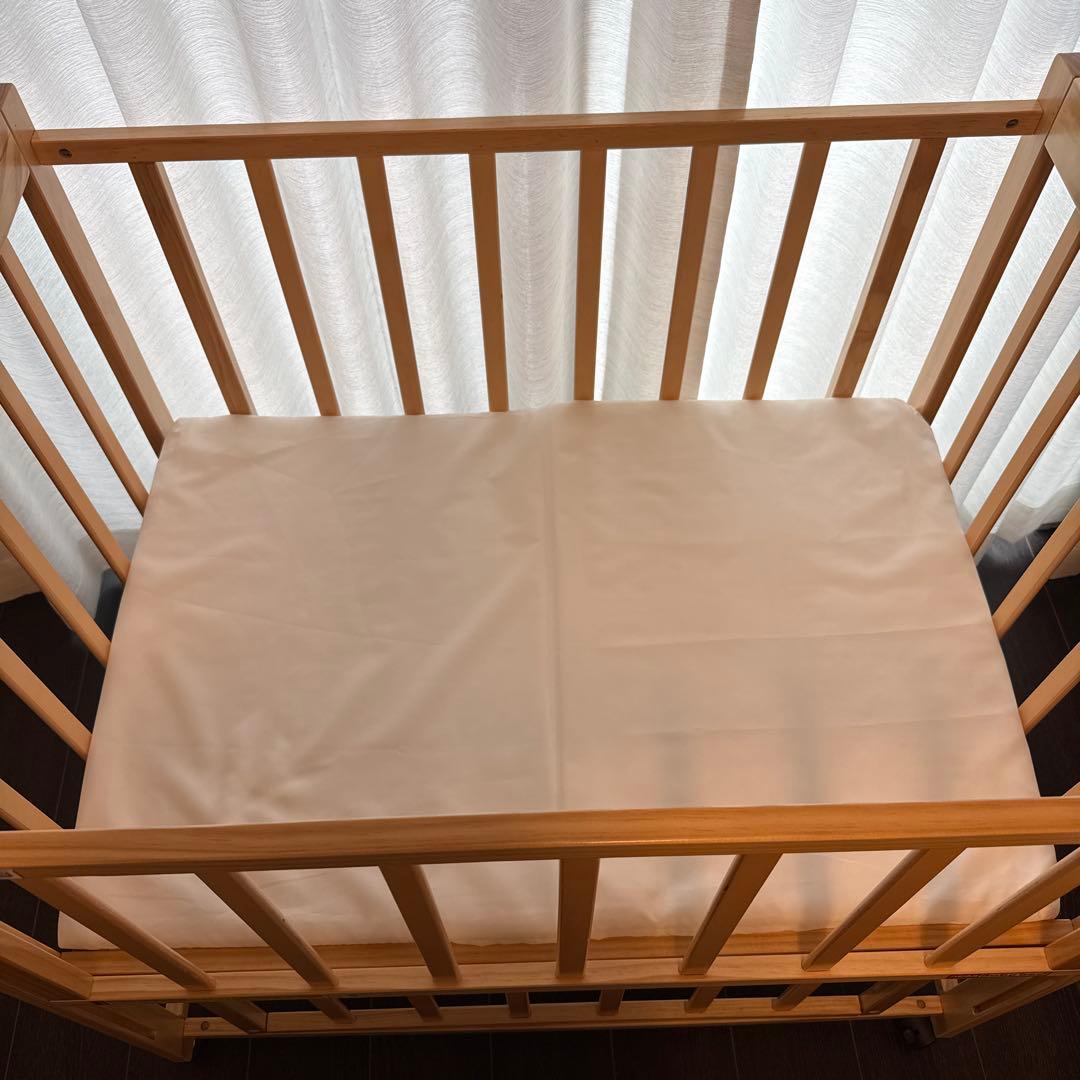 西松屋　スライド式　60×90 ベビーベット　折りたたみマットレス付