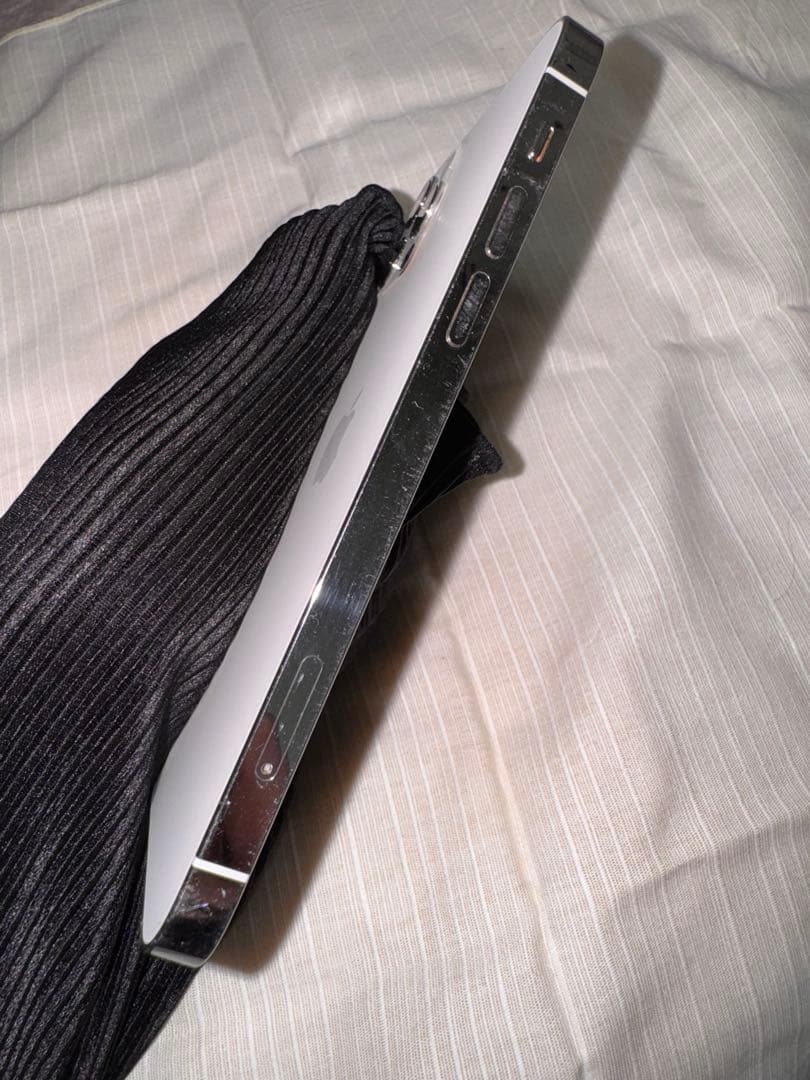 Apple iPhone 12 Pro シルバー