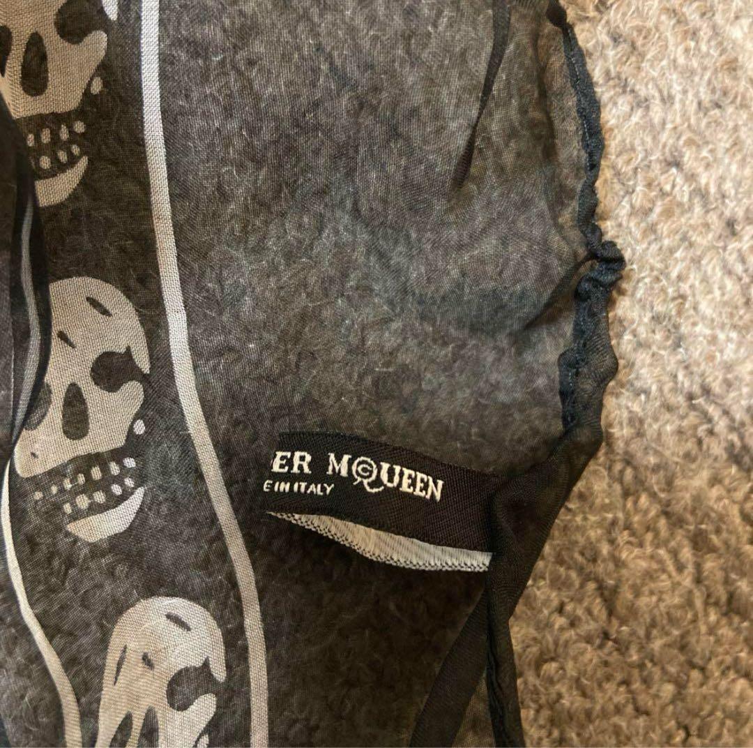 Alexander McQueen スカル柄ストール　ブラック