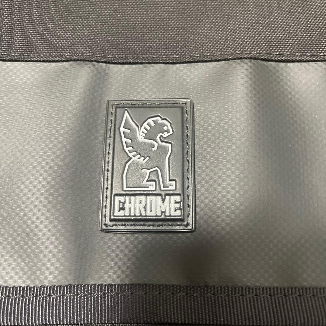 CHROME ブラック メッセンジャーバッグ