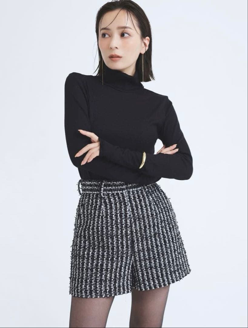 完売品　アニュアンス　ツイードショートパンツ