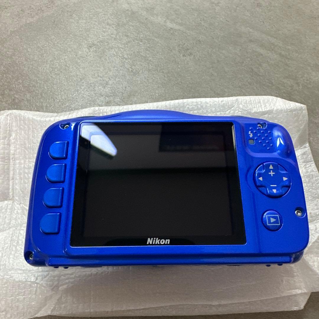 ⭐️未使用⭐️Nikon COOLPIX S33 ニコン コンパクト デジカメ