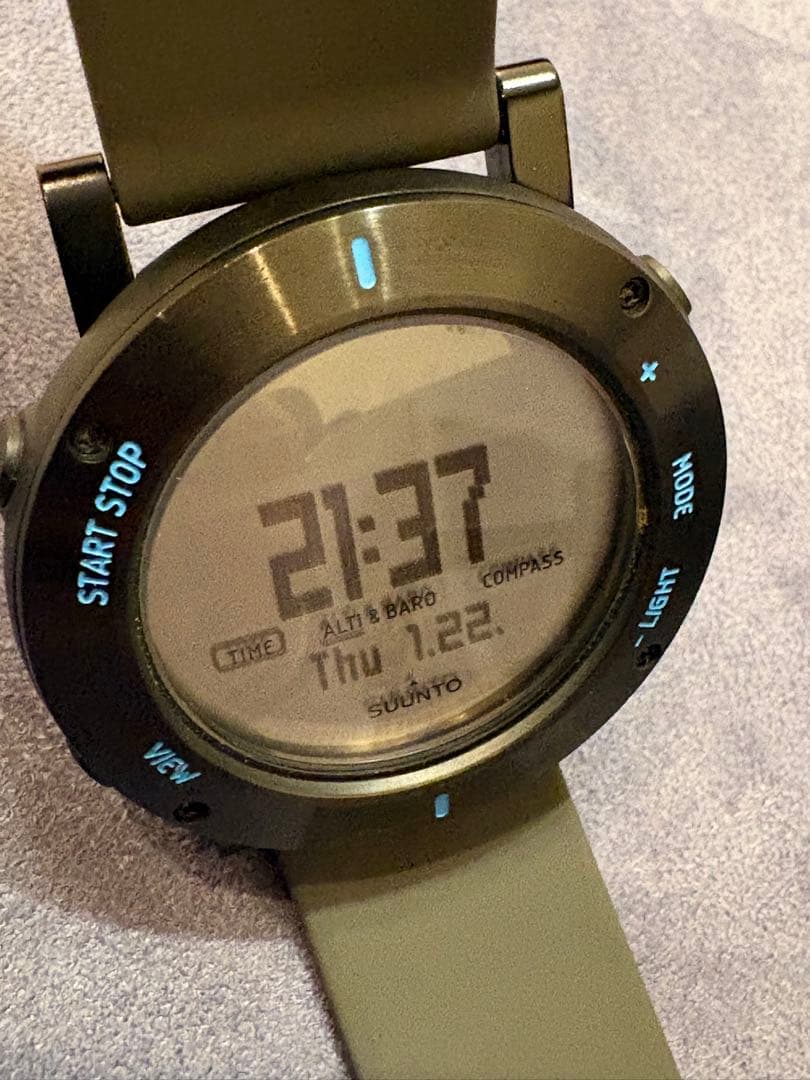 SUUNTO スント　コアクラッシュ　ブルー