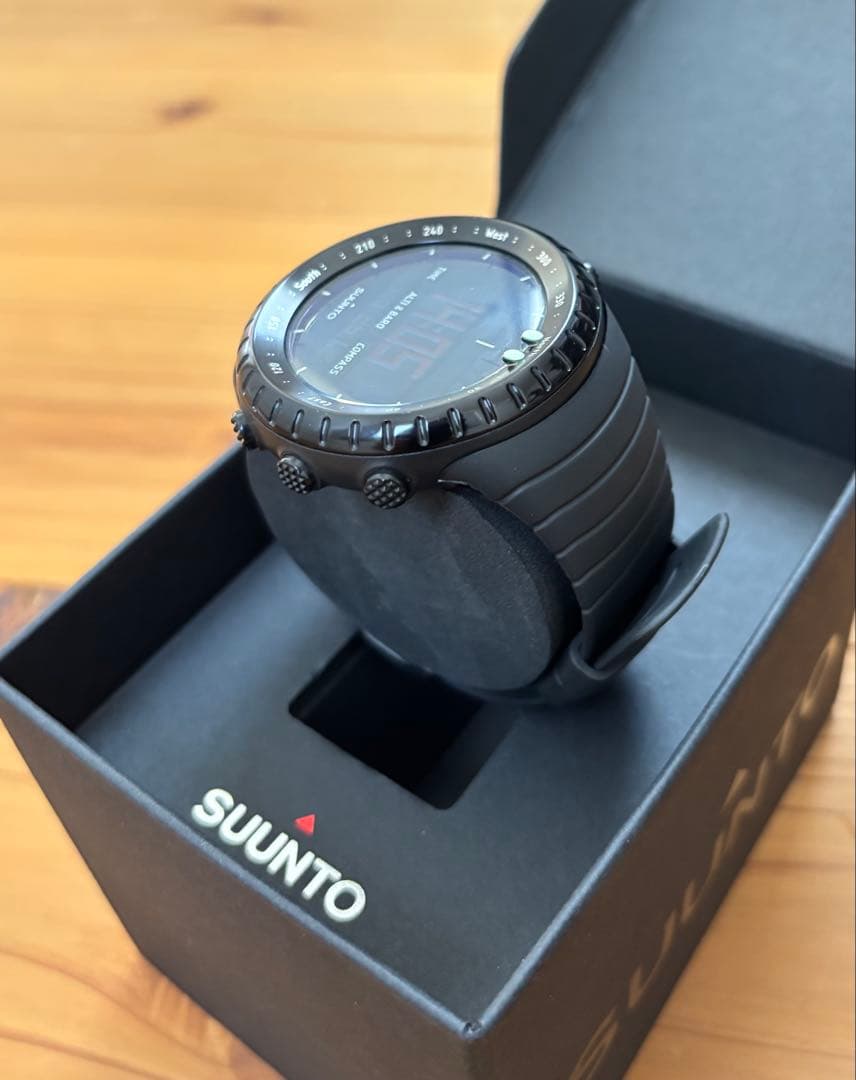 SUUNTO CORE スントコアオールブラック 美品 箱 付属品付き