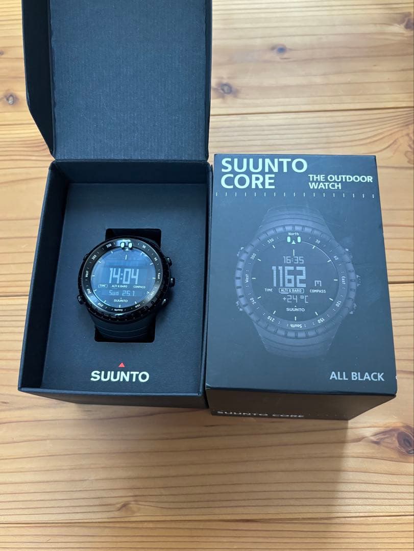 SUUNTO CORE スントコアオールブラック 美品 箱 付属品付き