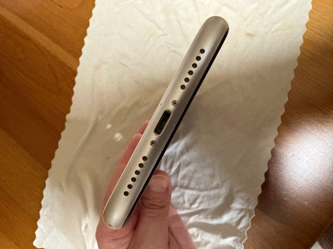 iPhone 11 ホワイト 128GB SIM フリー