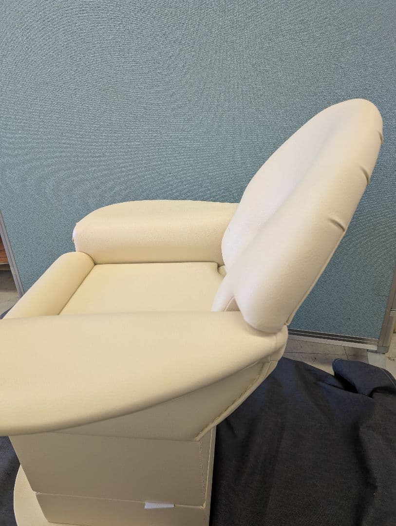 Ohyashoji ピヨ-P お宮参り•お食い初め撮影用椅子 写真館用 撮影椅子