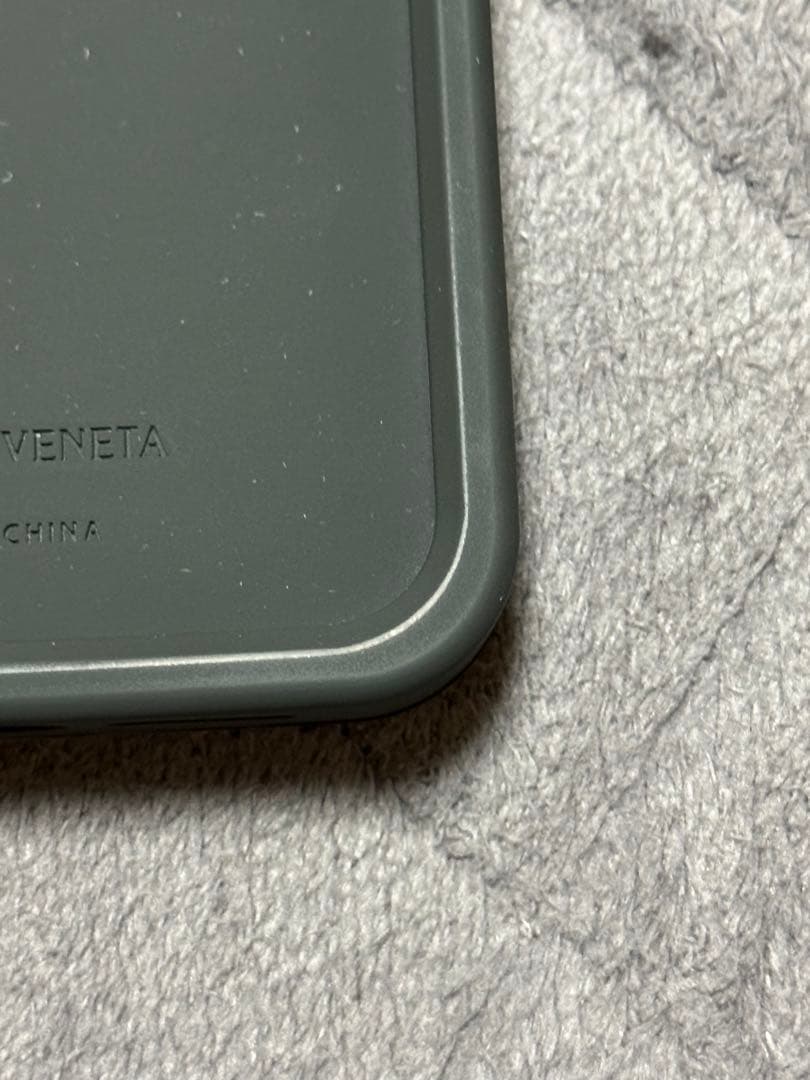 美品！BOTTEGA VENETA iPhone 14 Pro Maxケース
