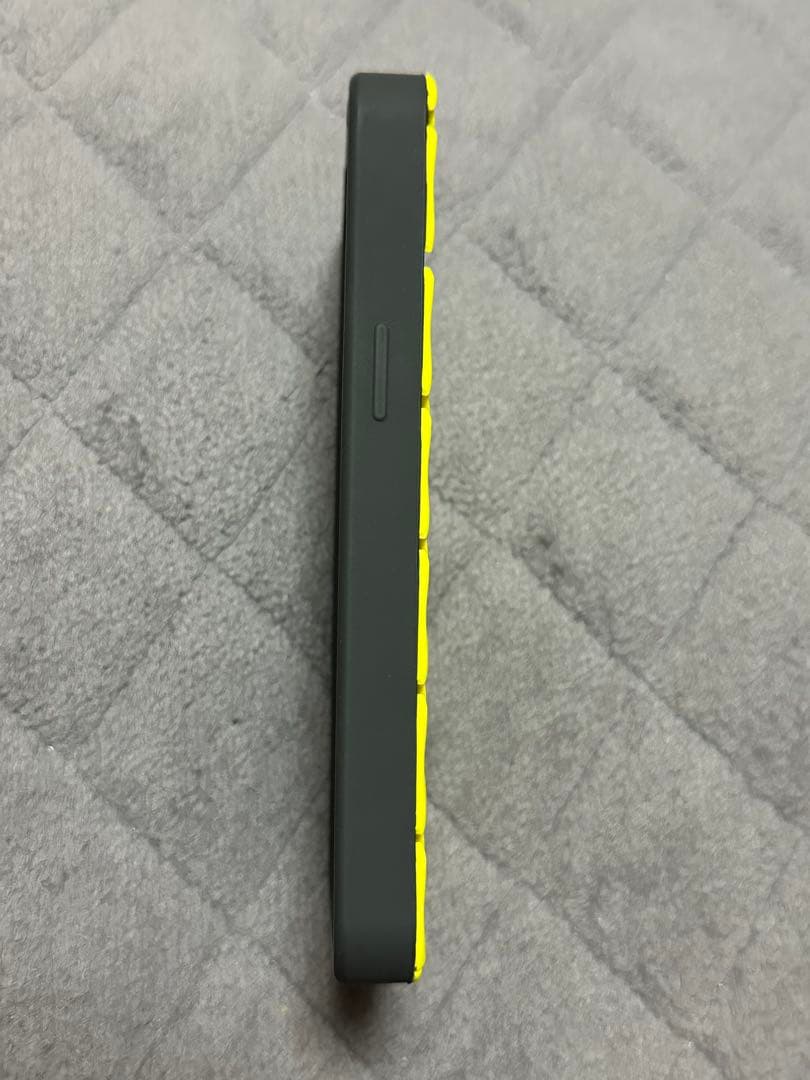 美品！BOTTEGA VENETA iPhone 14 Pro Maxケース