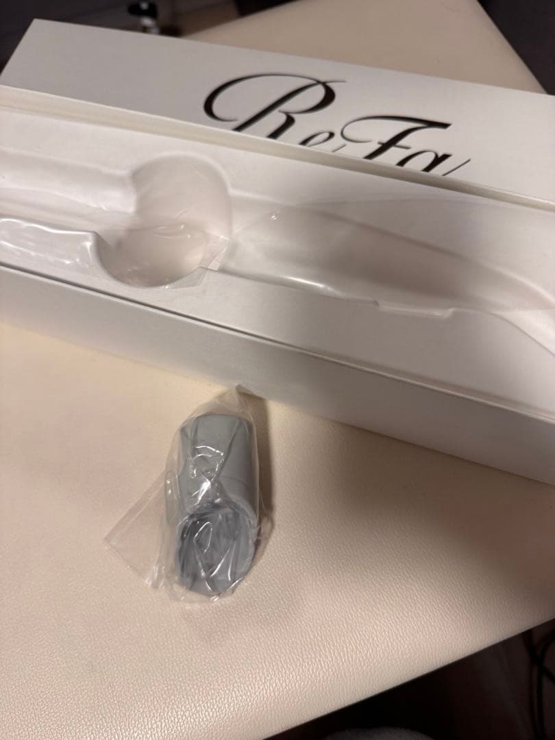 まみちゃん専用 正規品美品リファストレートアイロン