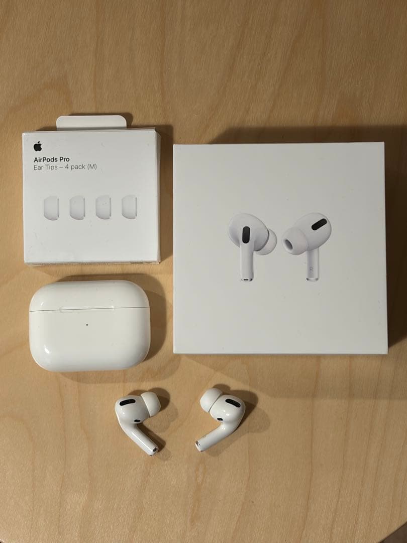 美品 チップ付き AirPods Pro MWP22J/A 第1世代