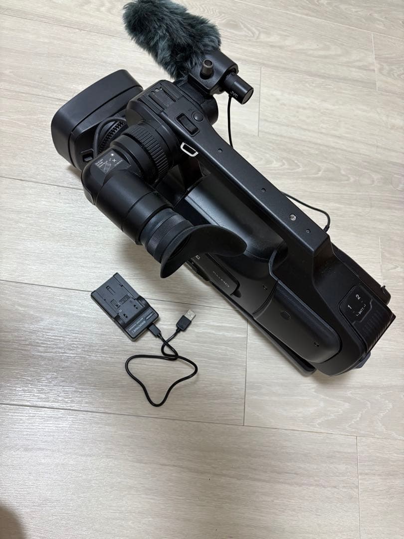 JVC GY-HM70 業務用ビデオカメラ