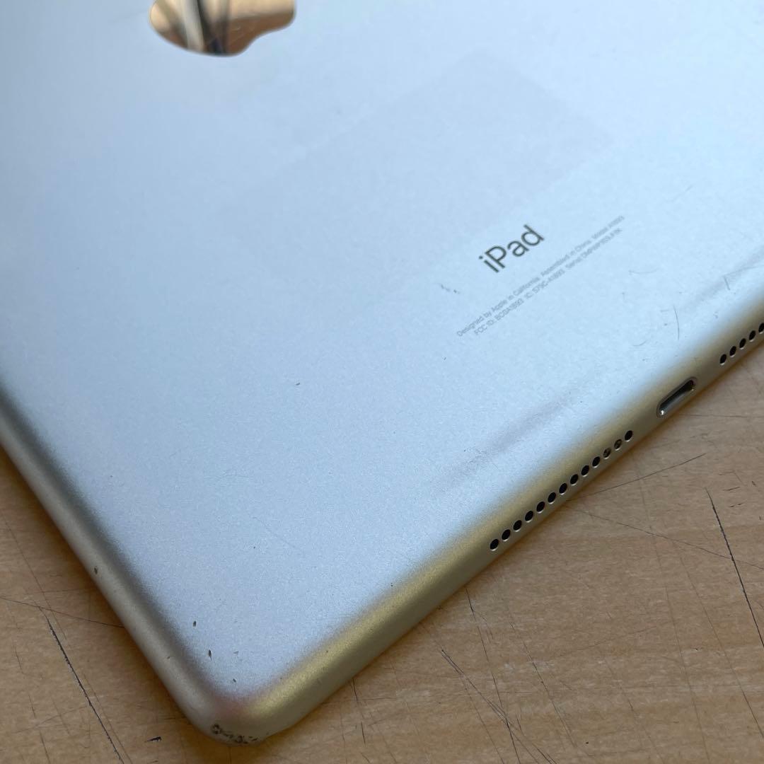 iPad 第6世代　A1893　Wi-Fiモデル　シルバー　32GB #7