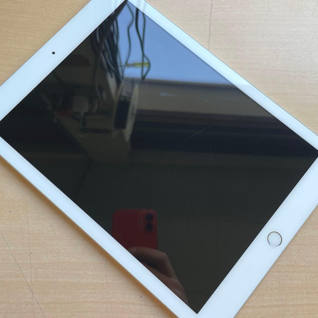 iPad 第6世代　A1893　Wi-Fiモデル　シルバー　32GB #7
