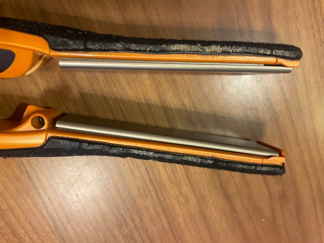 ADST Premium DS2 ストレートヘアアイロン