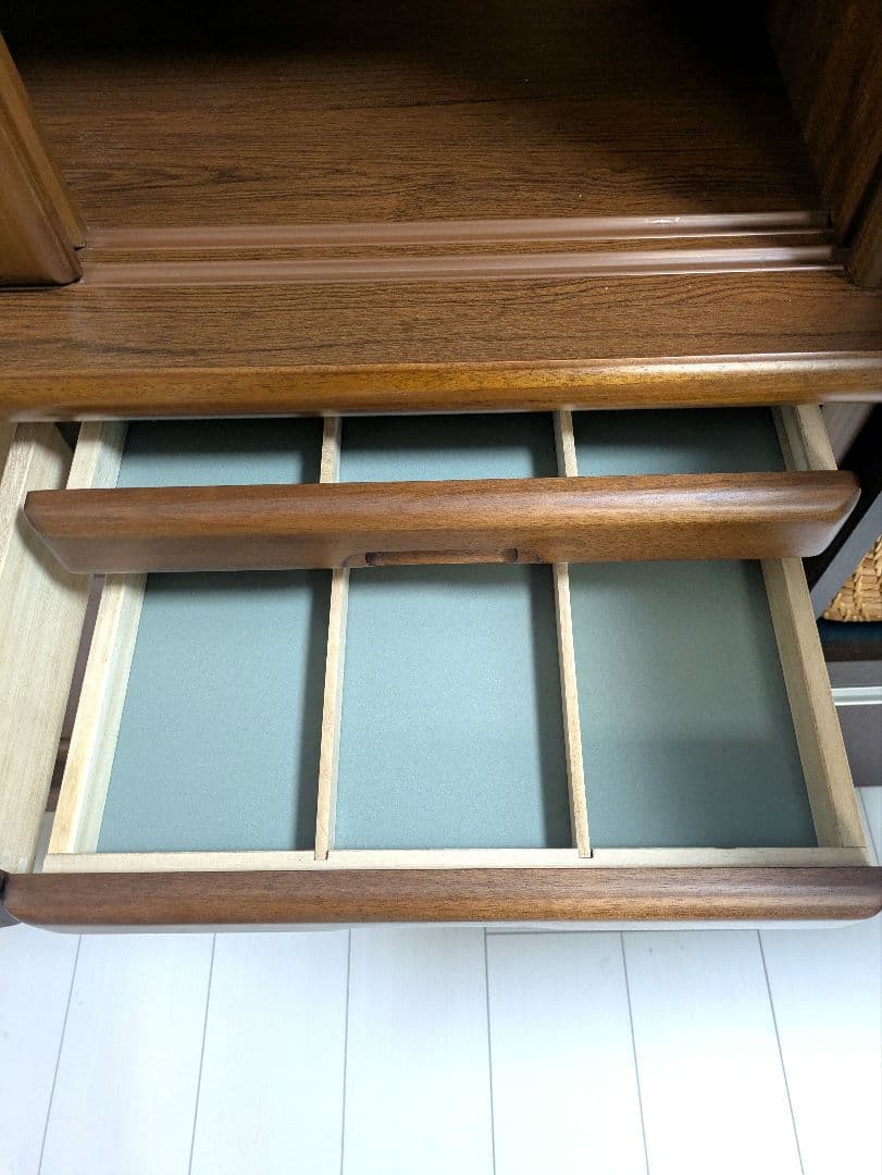 木製食器棚 川口家具製作所