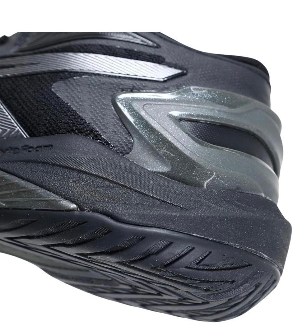 【ぺコ】ASICS GELBURST 27