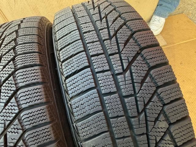 アクア ヴィッツ フィット スタッドレスセット 175/65R15 2019年製