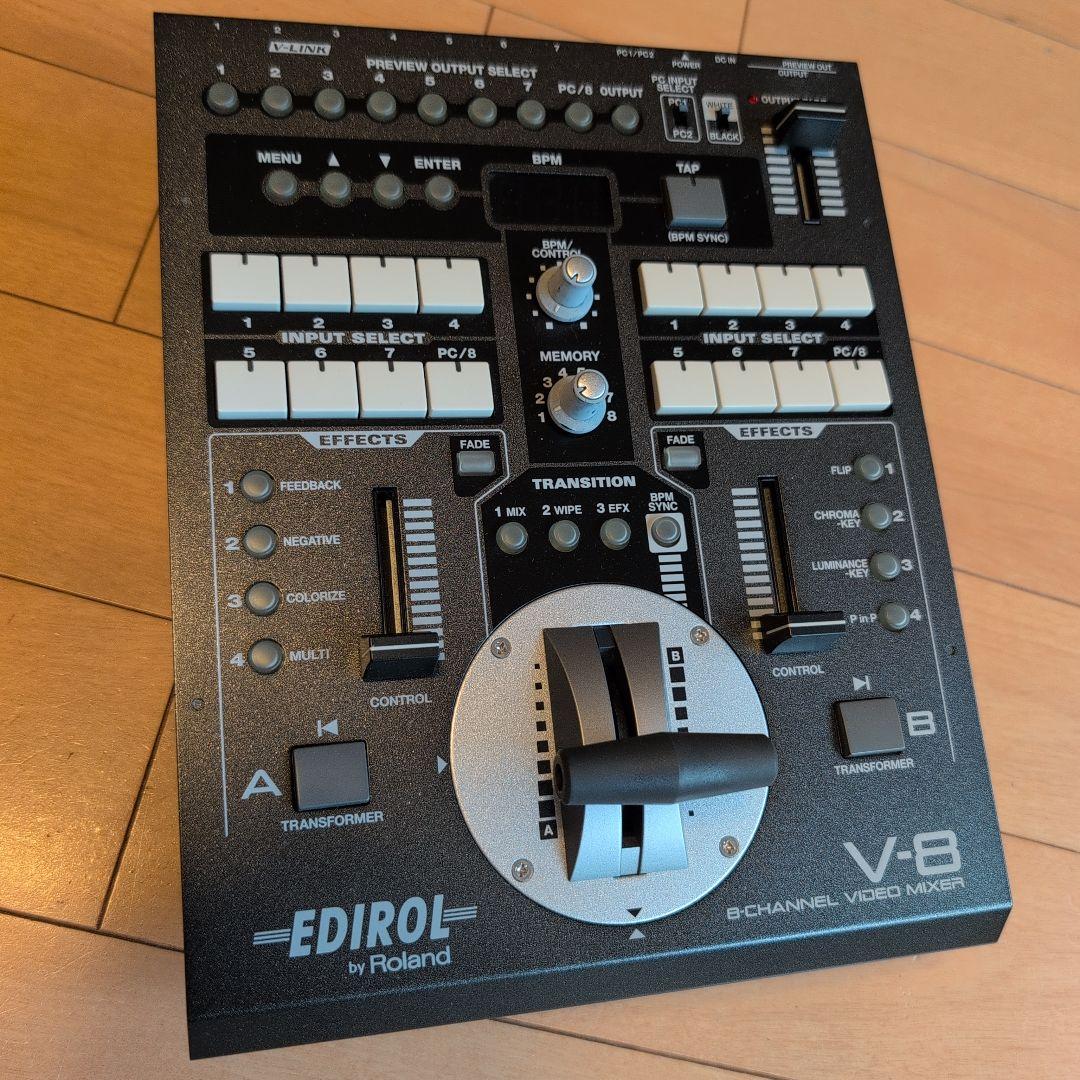 8チャンネルビデオミキサー Roland EDIROL V8
