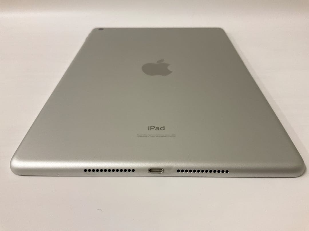 IPAD 第8世代 32GB 84% シルバー Wifiモデル