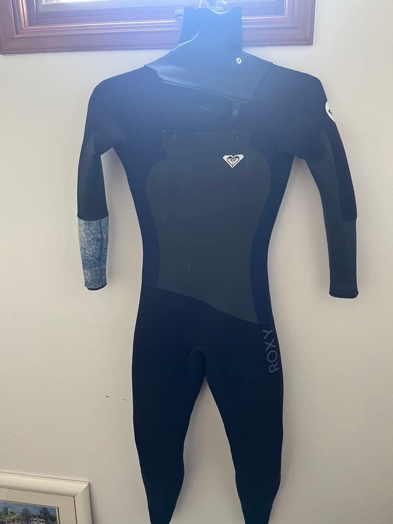 ROXY フルスーツ ブラック/黒紺色