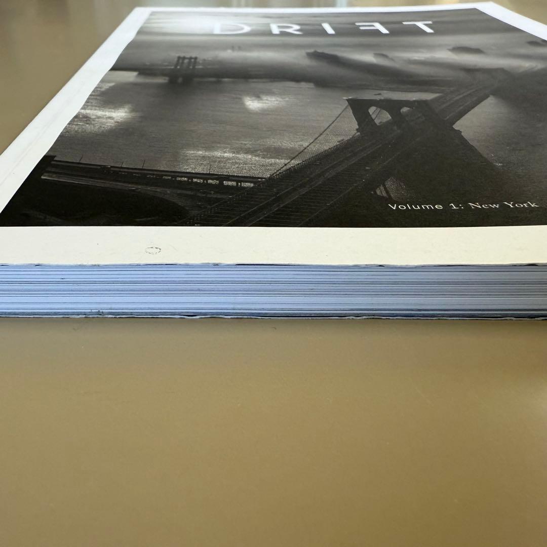 洋書 Drift Magazine vol.1 New York