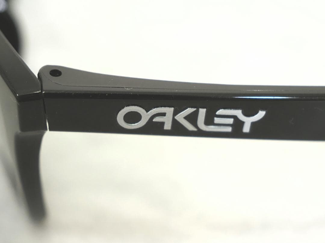 未使用品 オークリー サングラス Frogskins OO9245-01